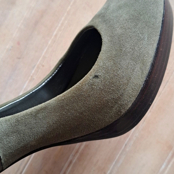 Banana Republic "Union" Dark Olive Green Suede Leather Platform Block Heel Pumps - Picture 10 of 12
